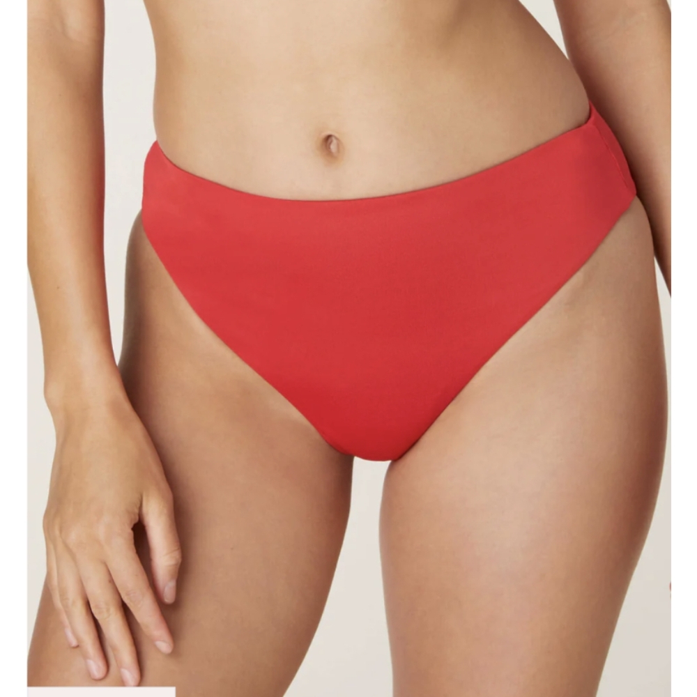Andie Swim 90s High Waisted Bottom in Cherry Red